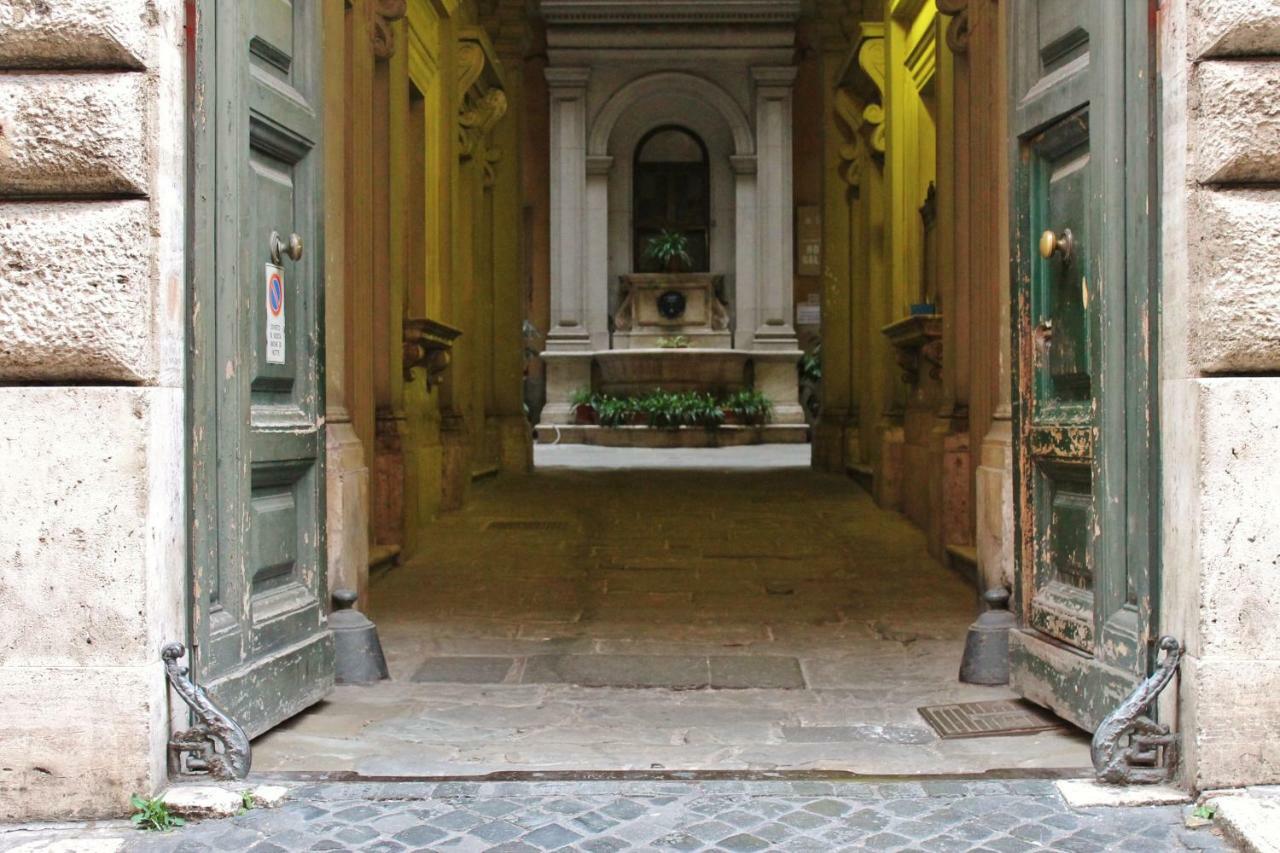 Roman Central House Exterior foto